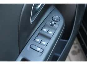 Opel Corsa (2023) thumbnail 17