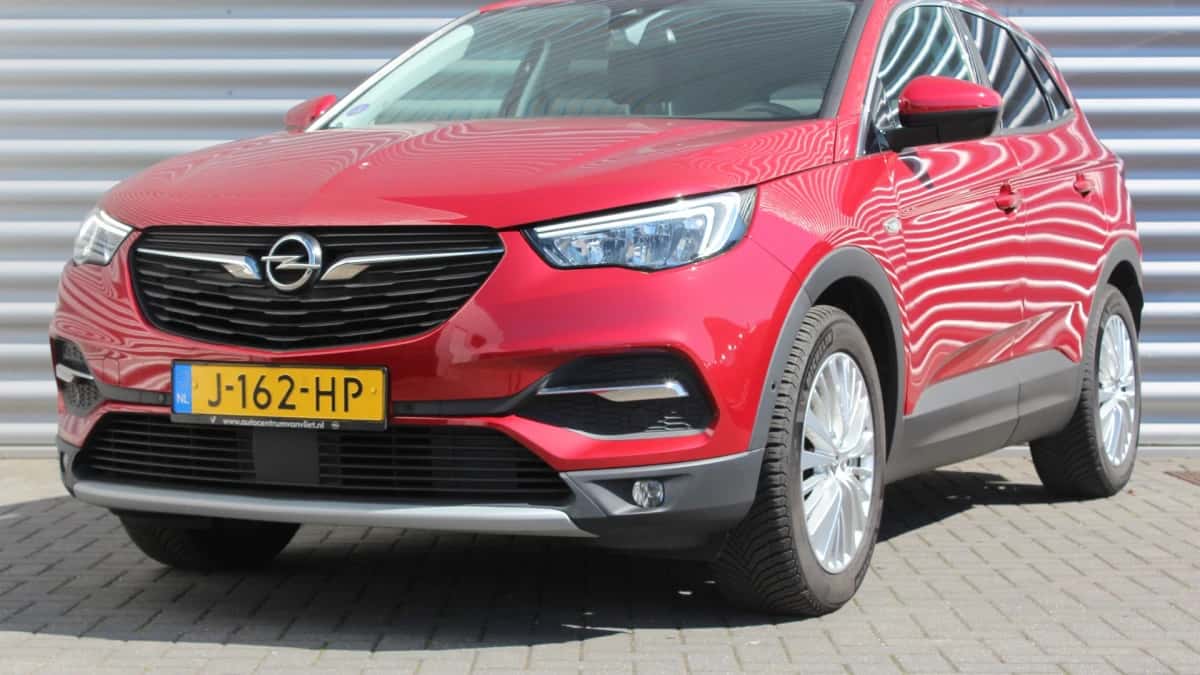 Opel Grandland X (2020) — foto 1