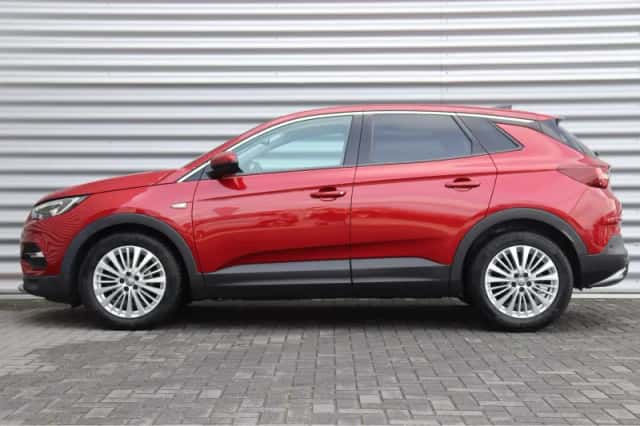 Opel Grandland X (2020) thumbnail 2