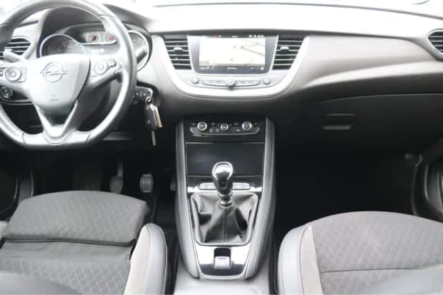 Opel Grandland X (2020) thumbnail 36