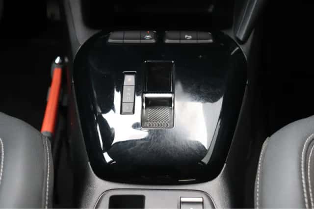 Opel Corsa-e (2023) thumbnail 36