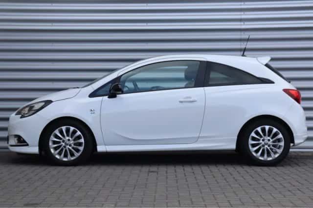 Opel Corsa (2016) thumbnail 2