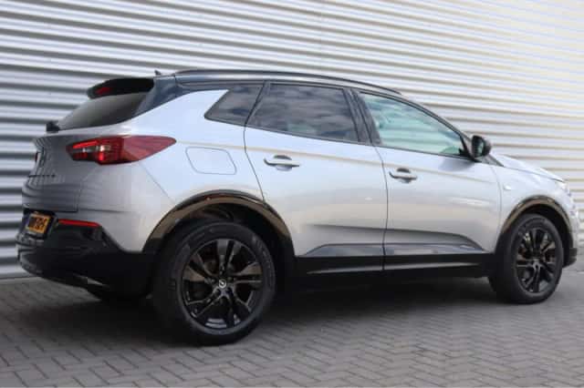 Opel Grandland (2024) thumbnail 9