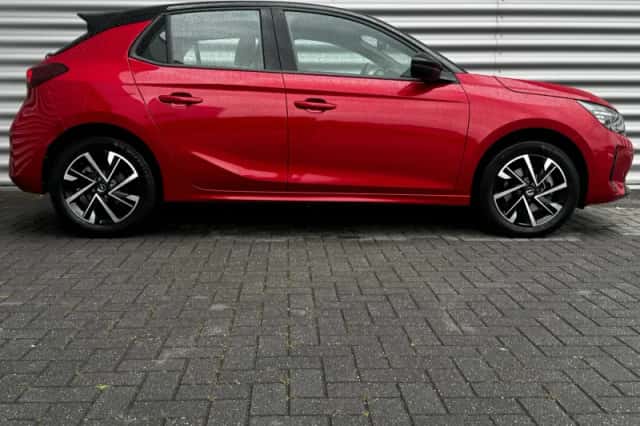 Opel Corsa (2025) thumbnail 3