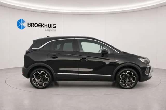 Opel Crossland (2022) thumbnail 3