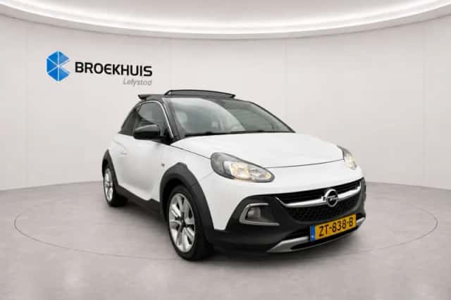 Opel Adam (2019) thumbnail 4