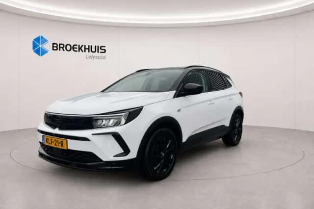 Opel Grandland (2024) thumbnail 1