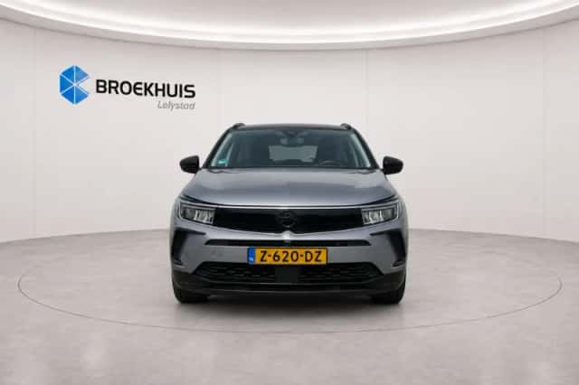 Opel Grandland (2023) thumbnail 5