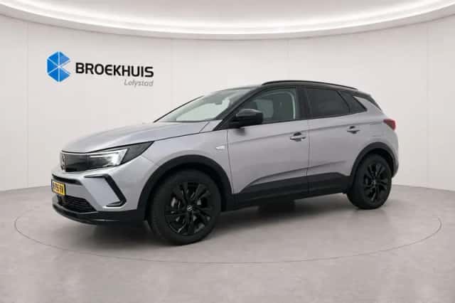 Opel Grandland (2023) thumbnail 6