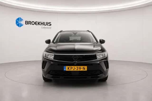 Opel Grandland (2023) thumbnail 5