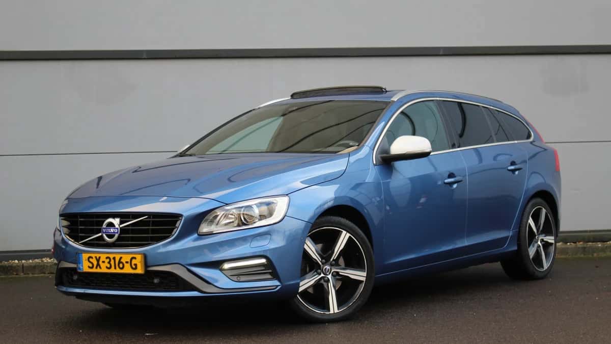 Volvo V60 (2018) — foto 1