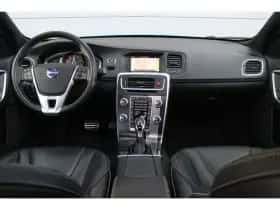 Volvo V60 (2018) thumbnail 16