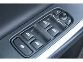 Volvo V60 (2018) thumbnail 30