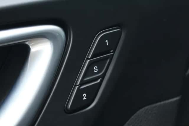 Jeep Compass (2024) thumbnail 6