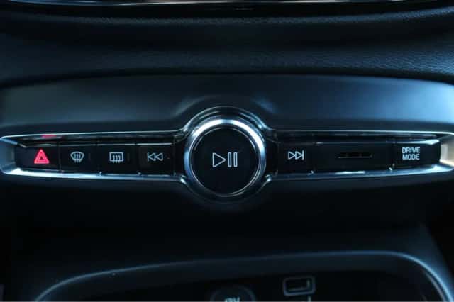 Volvo XC40 (2022) thumbnail 30