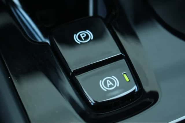 Volvo XC40 (2022) thumbnail 36