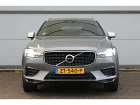 Volvo XC60 (2019) thumbnail 2