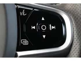 Volvo XC60 (2019) thumbnail 14