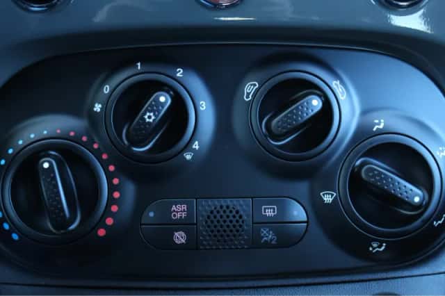Fiat 500C (2022) thumbnail 21