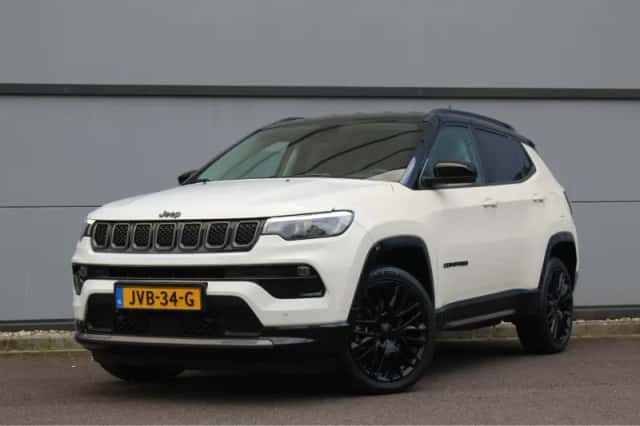 Jeep Compass (2023) thumbnail 1