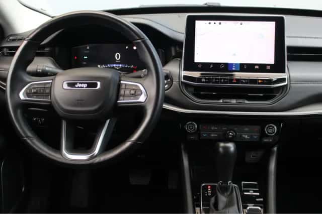 Jeep Compass (2023) thumbnail 18