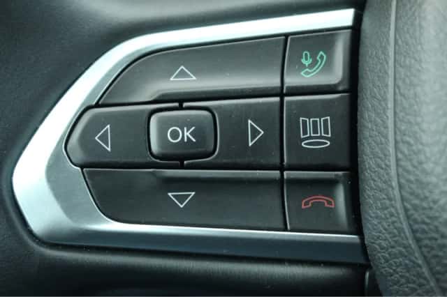 Jeep Compass (2023) thumbnail 21