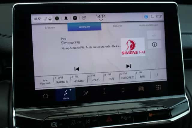 Jeep Compass (2023) thumbnail 28