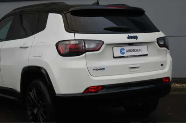 Jeep Compass (2023) thumbnail 8