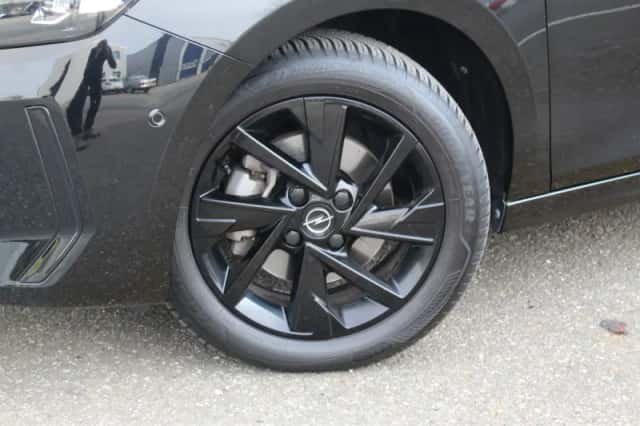 Opel Corsa (2025) thumbnail 2