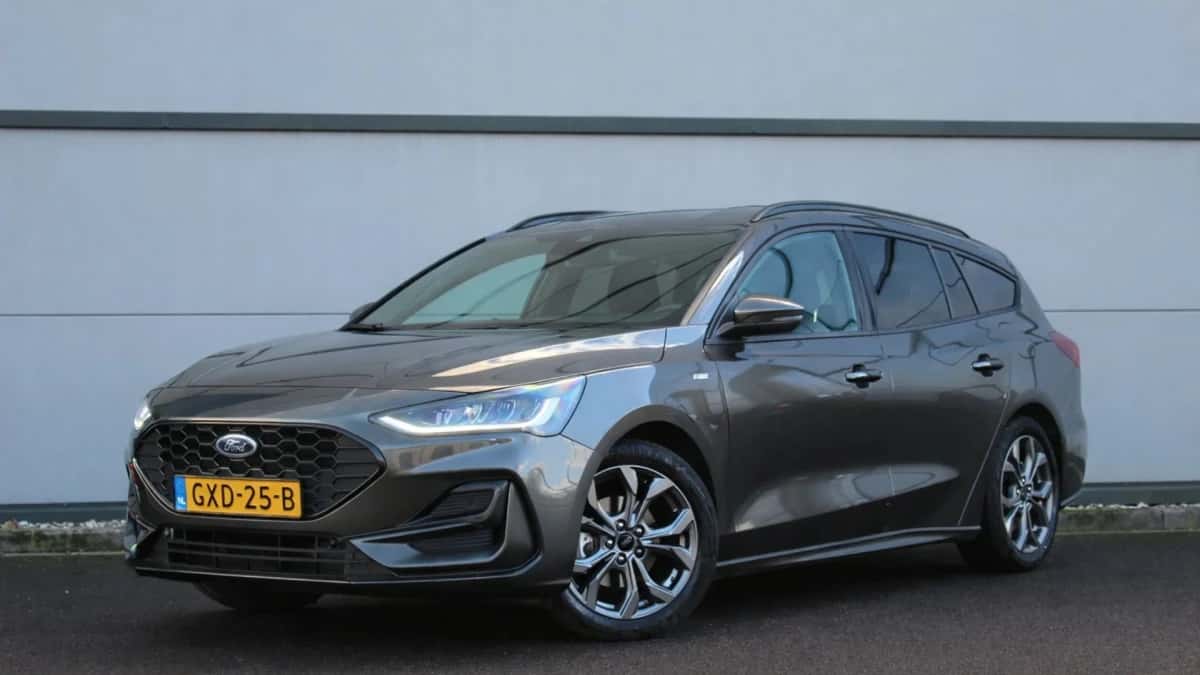 Ford Focus (2025) — foto 1