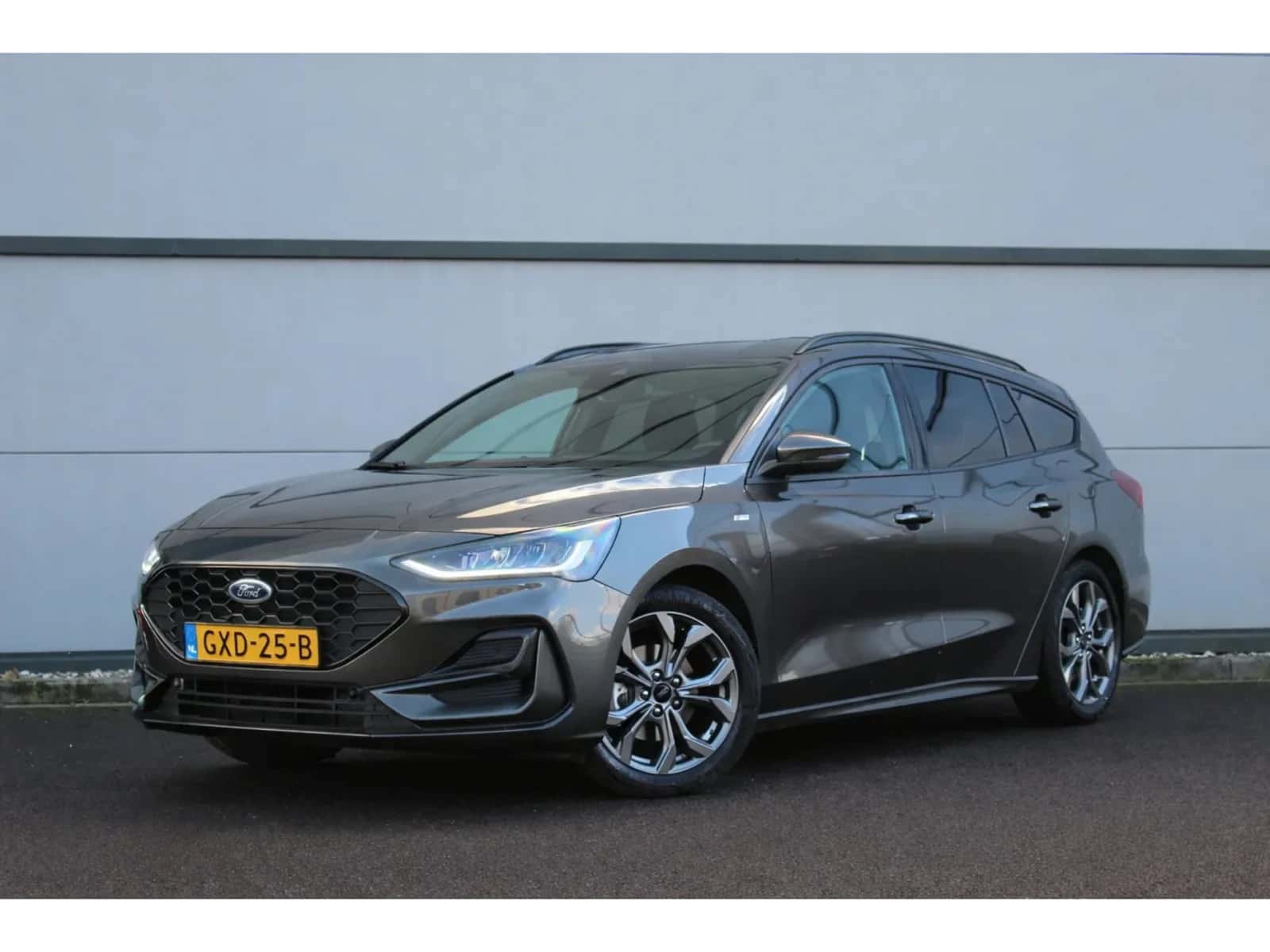 Ford Focus (2025) — foto 1