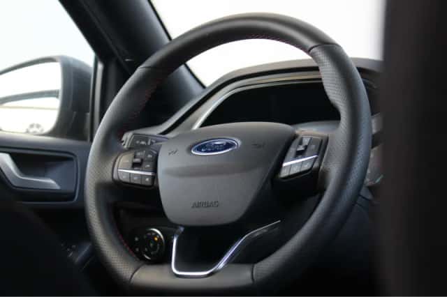 Ford Focus (2025) thumbnail 13