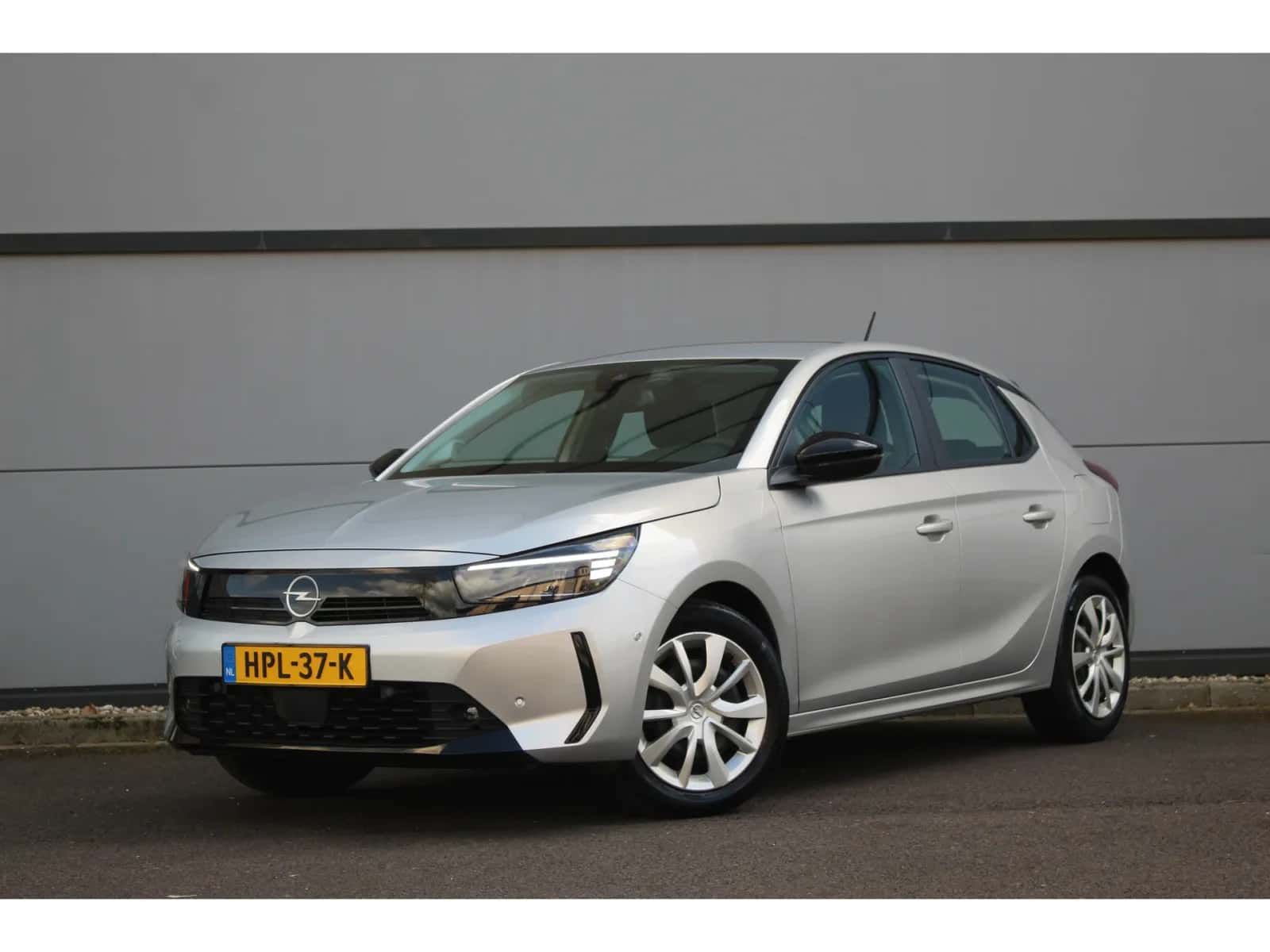 Opel Corsa (2024) — foto 1