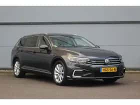 Volkswagen Passat (2022) thumbnail 11