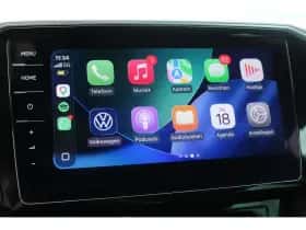 Volkswagen Passat (2022) thumbnail 26