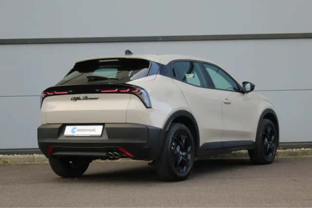 Alfa Romeo Junior (2025) thumbnail 2