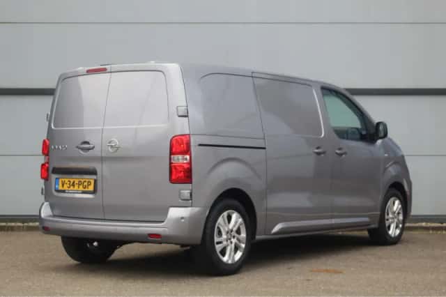Opel Vivaro (2024) thumbnail 2