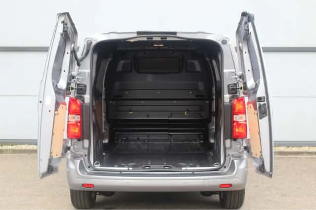 Opel Vivaro (2024) thumbnail 16