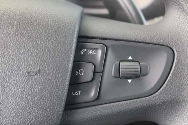 Opel Vivaro (2024) thumbnail 25