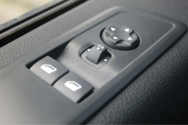 Opel Vivaro (2024) thumbnail 37