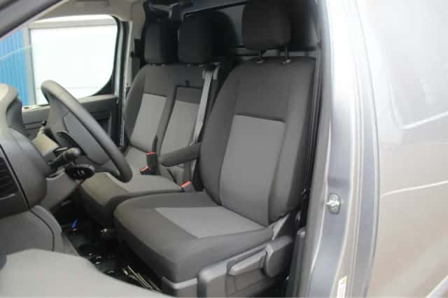 Opel Vivaro (2024) thumbnail 5