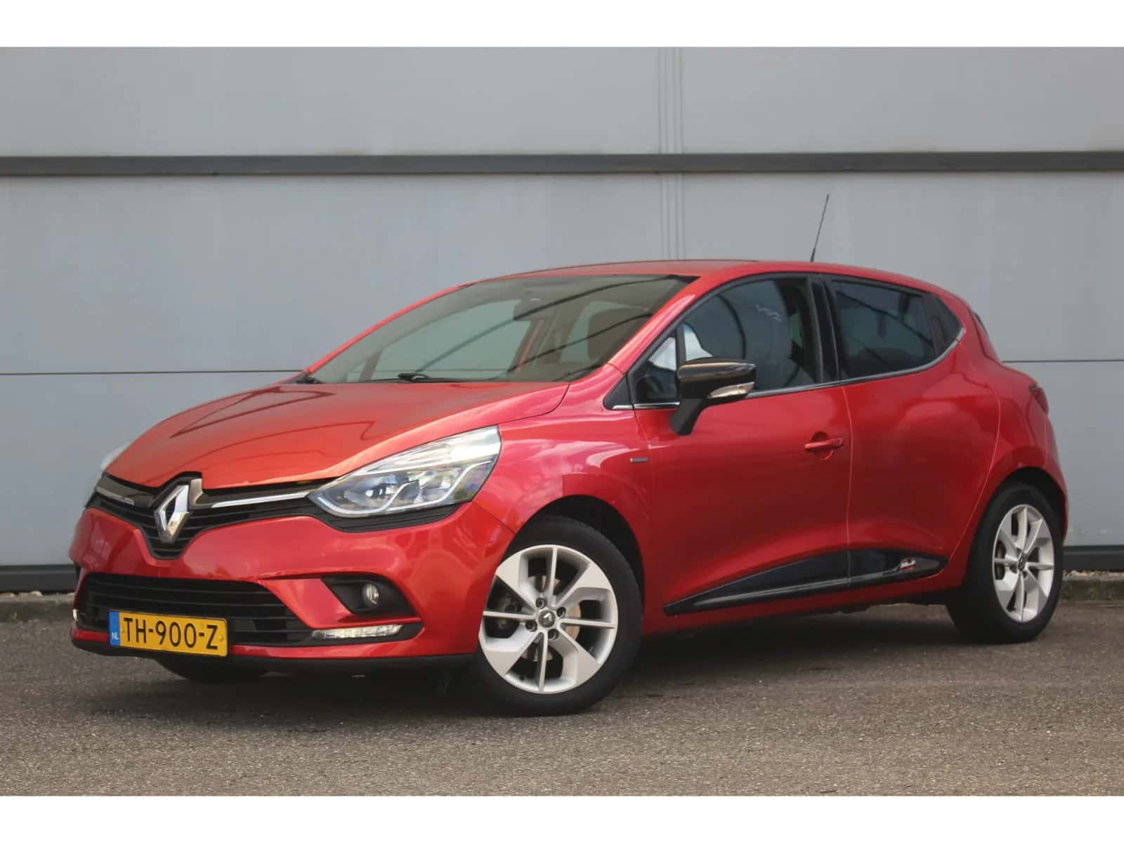 Renault Clio (2018) — foto 1