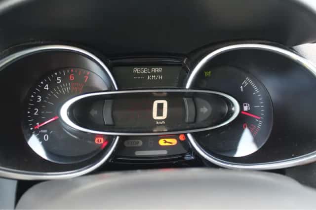 Renault Clio (2018) thumbnail 13