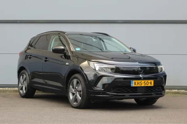 Opel Grandland (2023) thumbnail 16