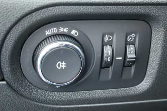 Opel Grandland (2023) thumbnail 26