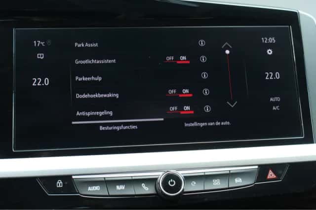 Opel Grandland (2023) thumbnail 44