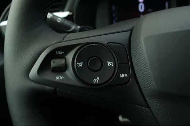 Opel Corsa (2025) thumbnail 14
