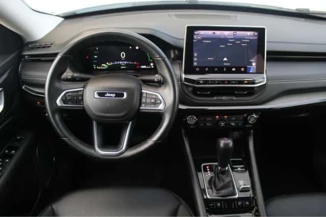 Jeep Compass (2023) thumbnail 19