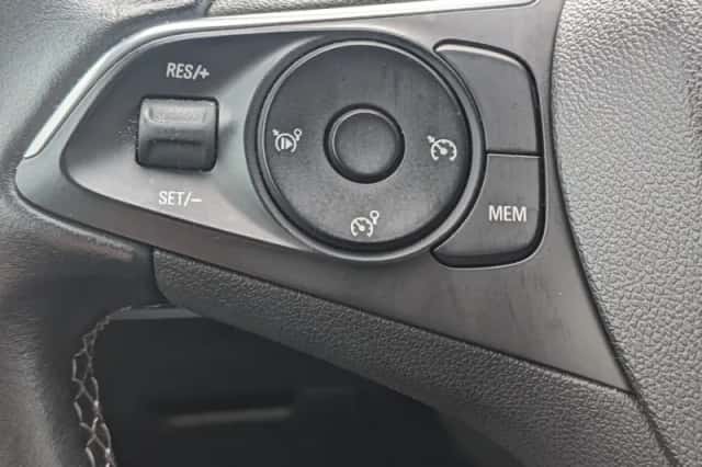 Opel Grandland X (2021) thumbnail 11