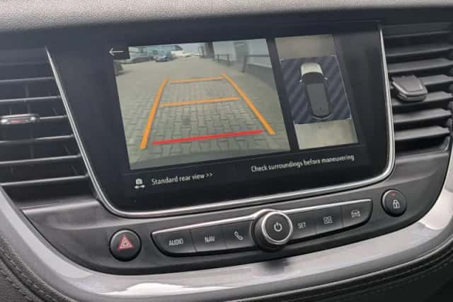 Opel Grandland X (2021) thumbnail 14